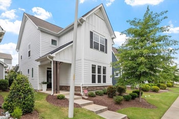 208 Old Ride Dr, Holly Springs, NC 27540