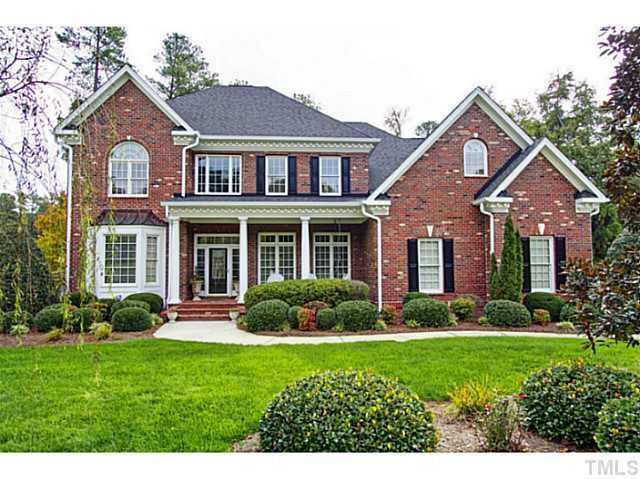 208 Oxford Mill Ct, Cary, NC 27518