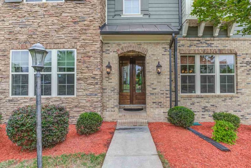208 Parkman Grant Dr, Cary, NC 27519