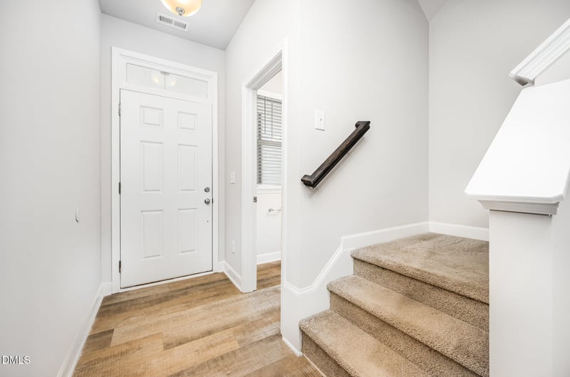 208 Peach Orchard Ct, Mebane, NC 27302