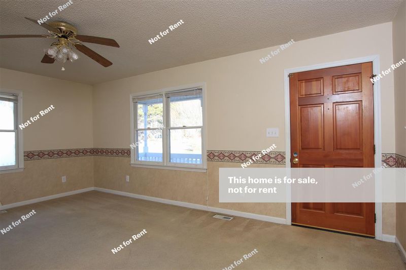 208 Redberry Dr, Wendell, NC 27591