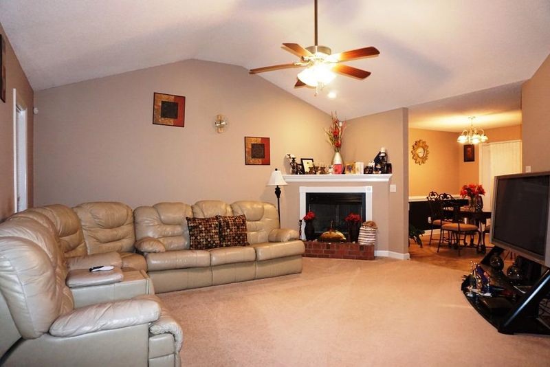 208 River Haven Dr, Goldsboro, NC 27530