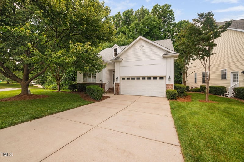 208 Rockport Ridge Way, Cary, NC 27519