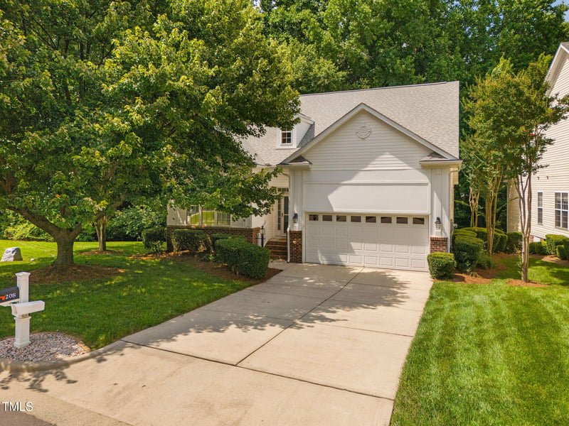 208 Rockport Ridge Way, Cary, NC 27519