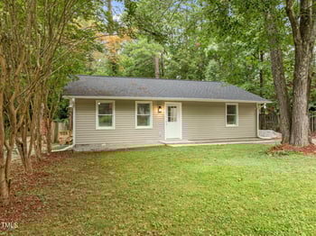 208 Scarlett Dr, Chapel Hill, NC 27517