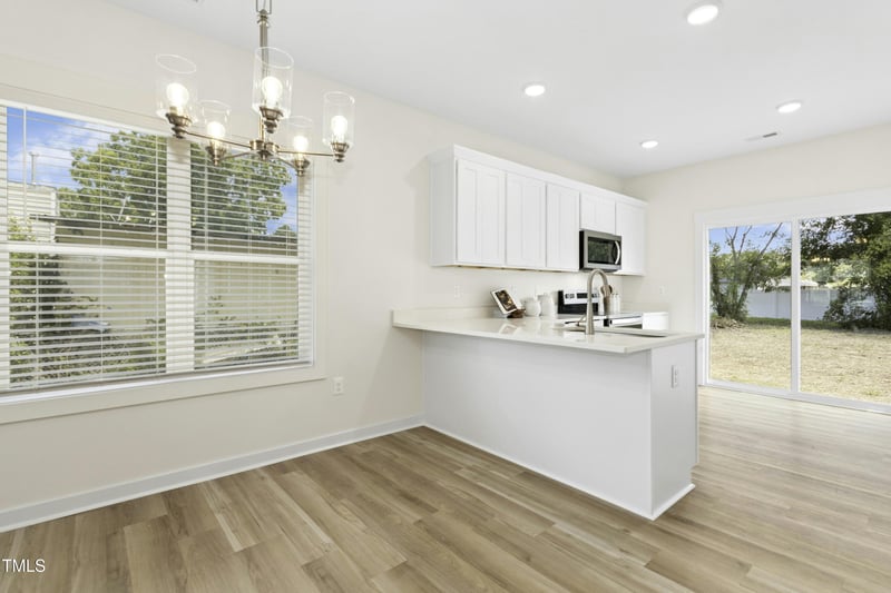 208 Sellers St, Selma, NC 27576