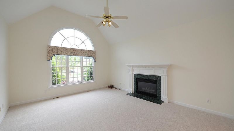 208 Serence Ct, Cary, NC 27518