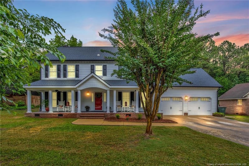 208 Shawcroft Rd, Fayetteville, NC 28311