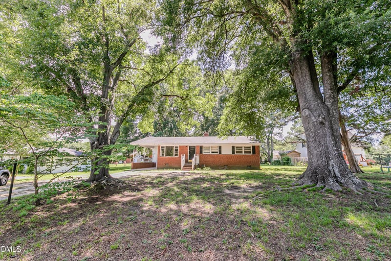 208 Smithfield Rd, Knightdale, NC 27545