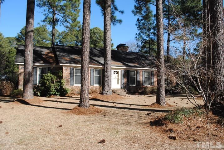 208 W Stevens St, Smithfield, NC 27577