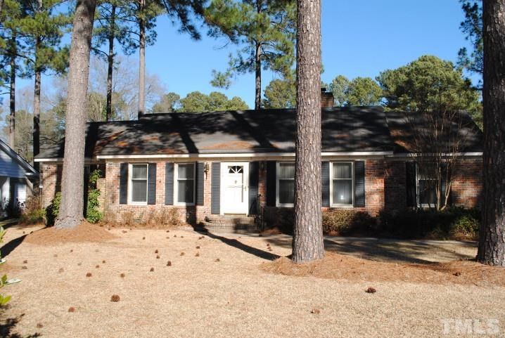 208 W Stevens St, Smithfield, NC 27577