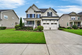208 Traditions Garden Ln, Wake Forest, NC 27587