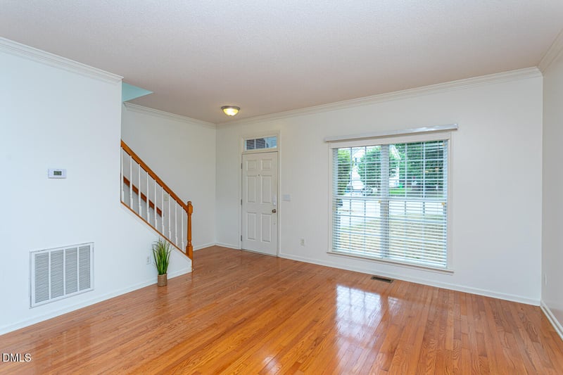 208 Troyer Pl, Apex, NC 27502