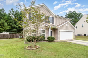 208 Tucker House Ln, Sanford, NC 27330