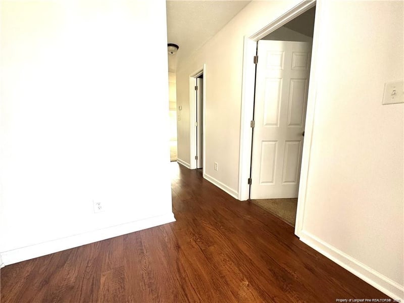208 Waterdown Dr #10, Fayetteville, NC 28314