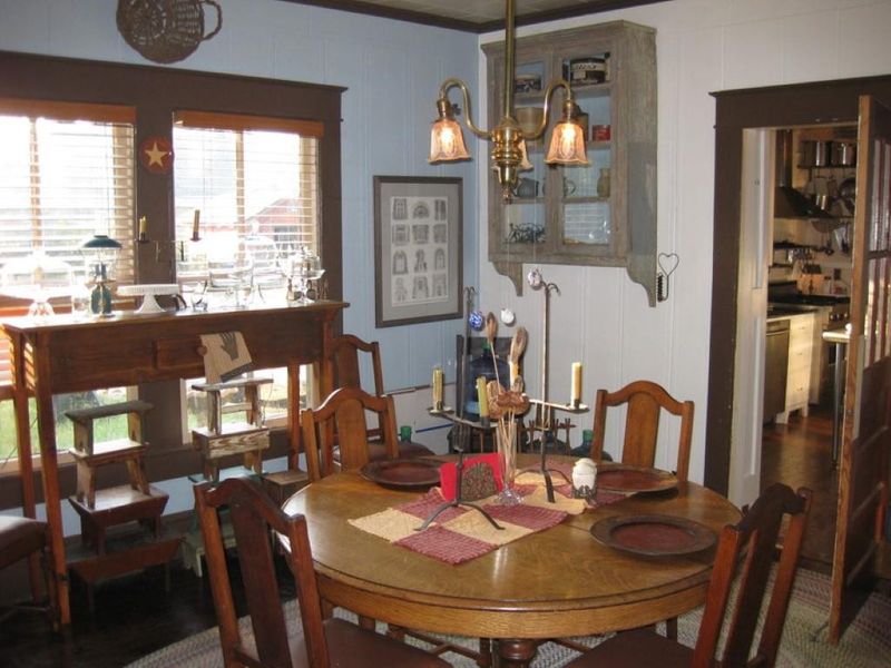 208 Webster Rd, Graham, NC 27253