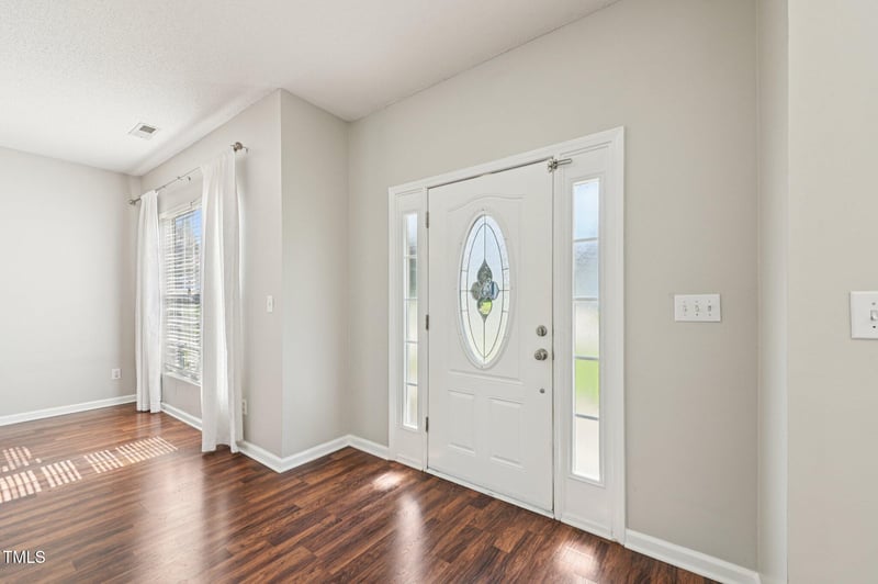 208 Weststone Blvd, Fuquay Varina, NC 27526