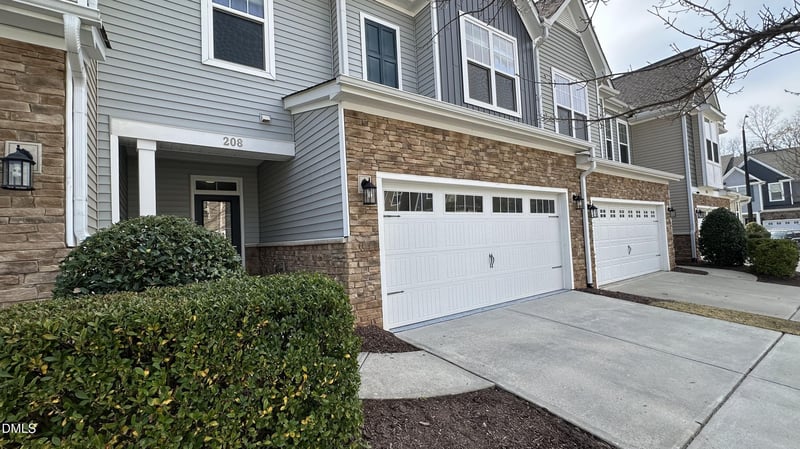 208 Wildfell Trl, Cary, NC 27513