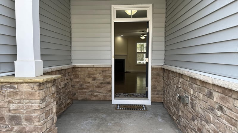 208 Wildfell Trl, Cary, NC 27513