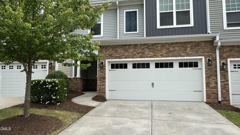 208 Wildfell Trl, Cary, NC 27513