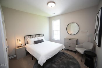 208 Wimbledon Ct, Clayton, NC 27520