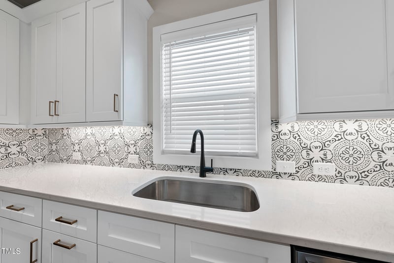 208.5 Grand Ave, Raleigh, NC 27606