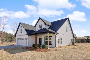 2080 Canady Pond Rd, Hope Mills, NC 28348