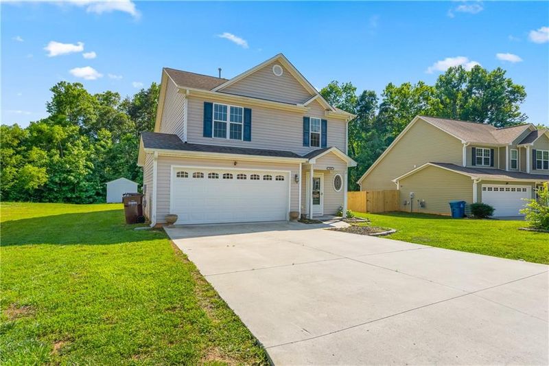 2080 Dresden Dr, Burlington, NC 27217