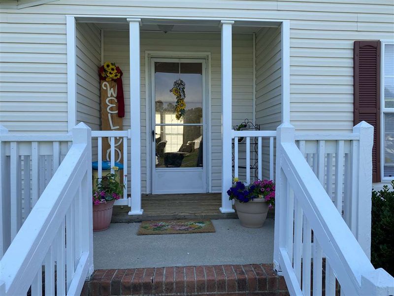 2081 Meadow View Dr, Creedmoor, NC 27522