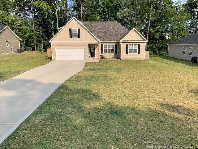2082 Pathway Dr, Sanford, NC 27330