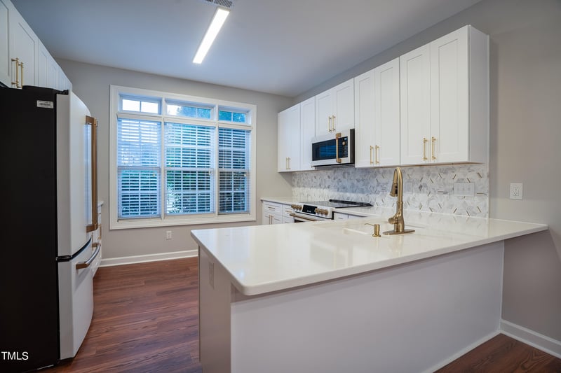 2085 White Pond Court Ct, Apex, NC 27523
