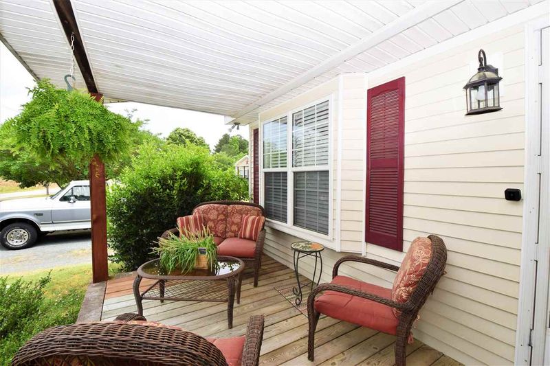 2086 Kenneth St, Creedmoor, NC 27522