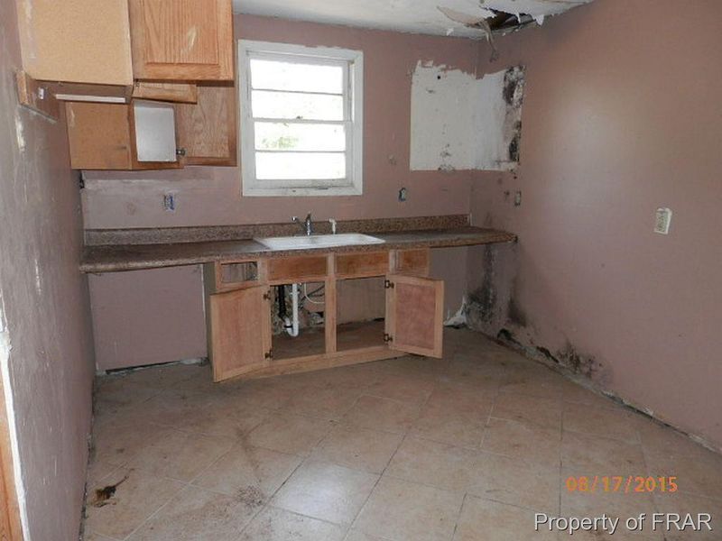 2088 Hoke Loop Rd, Fayetteville, NC 28314