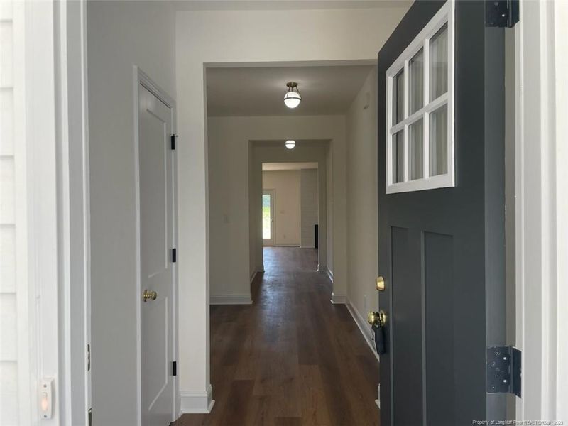2088 Smith Rd, Hope Mills, NC 28348