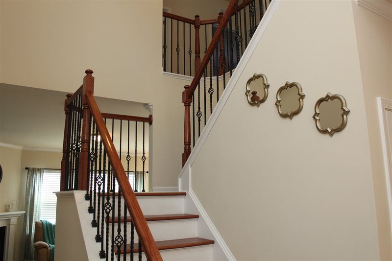 2088 Tanners Mill Dr, Durham, NC 27703