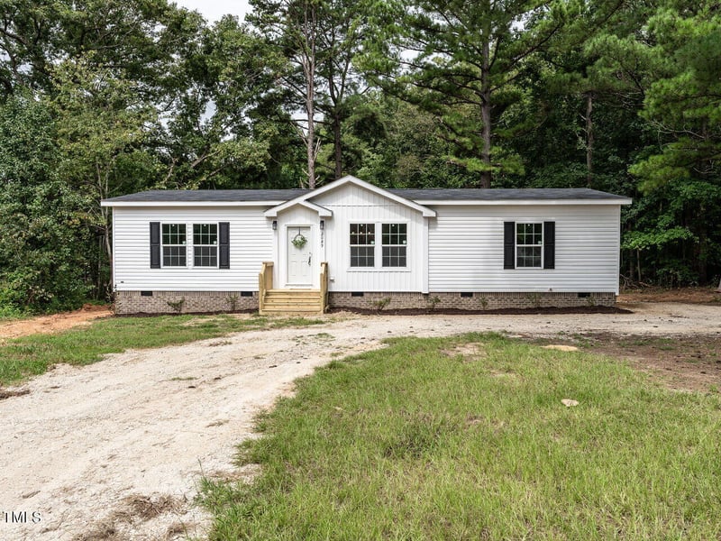 2089 Suitts Store Rd, Franklinton, NC 27525