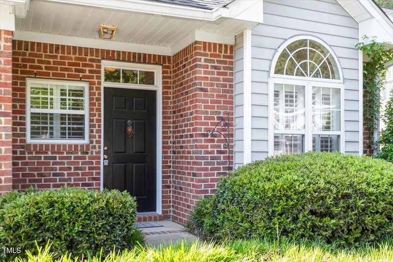 2089 White Pond Ct, Apex, NC 27523