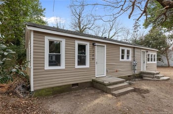 209-211 Gertrude St, Fayetteville, NC 28303