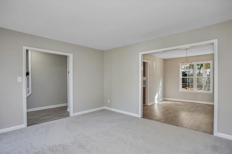 209 Arbor Crest Rd, Holly Springs, NC 27540