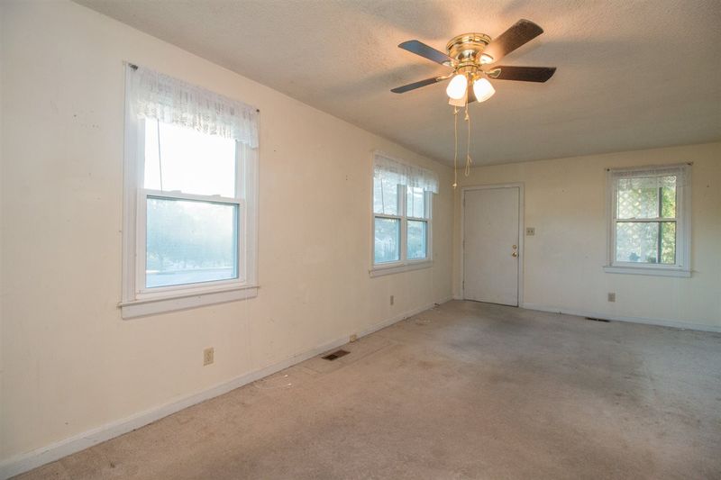 209 Avery St, Garner, NC 27529