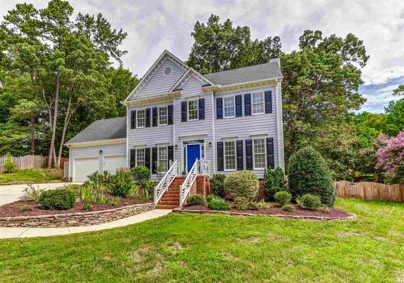 209 Battery Point Pl, Cary, NC 27513