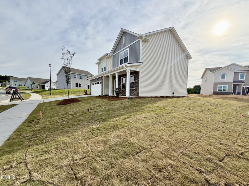 209 Blue Sky Ln, Louisburg, NC 27549