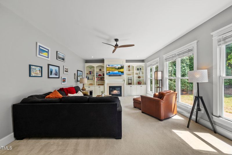 209 Brookberry Rd, Holly Springs, NC 27540