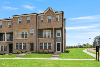 209 Broomgrove Way, Wake Forest, NC 27587
