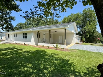 209 Carolyn Dr, Benson, NC 27504