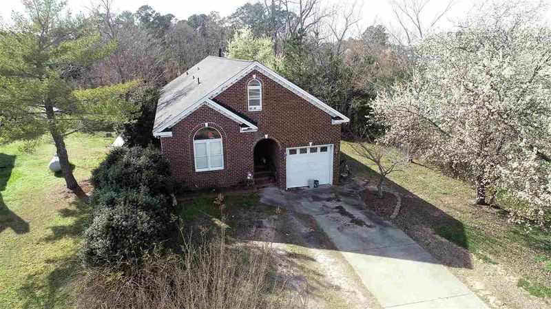 209 Champion St, Clayton, NC 27520