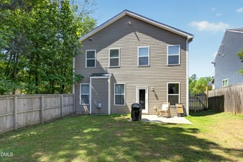 209 Chownings Dr, Sanford, NC 27330