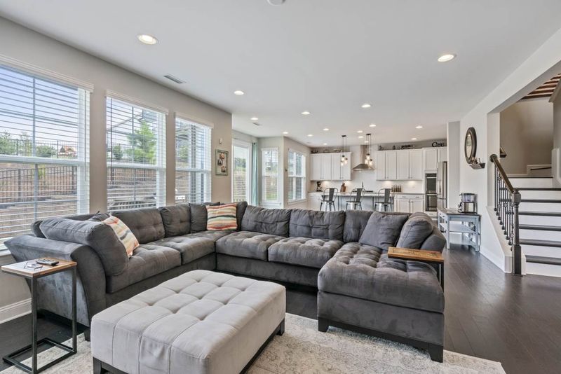 209 Climbing Tree Trl, Holly Springs, NC 27540