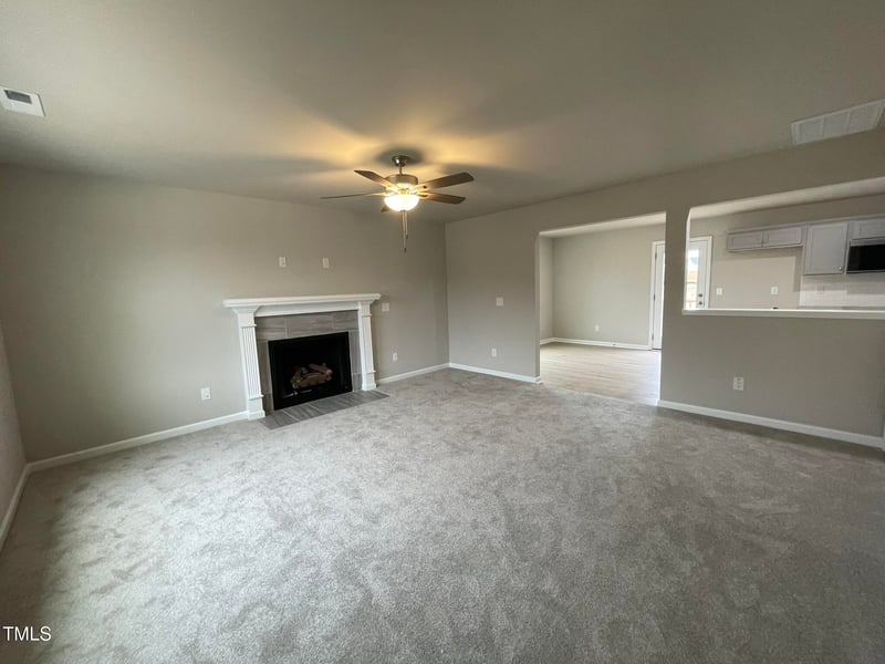 209 Constellation Ct, Benson, NC 27504