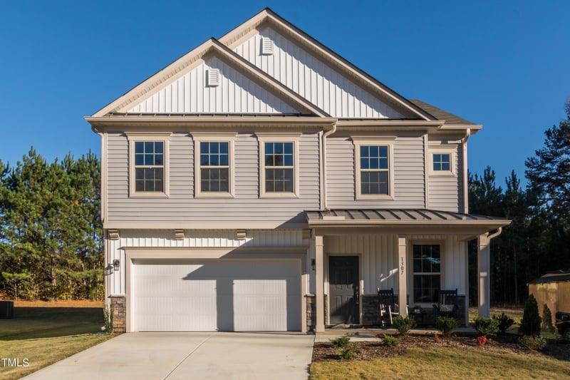 209 Dasu Dr, Clayton, NC 27520